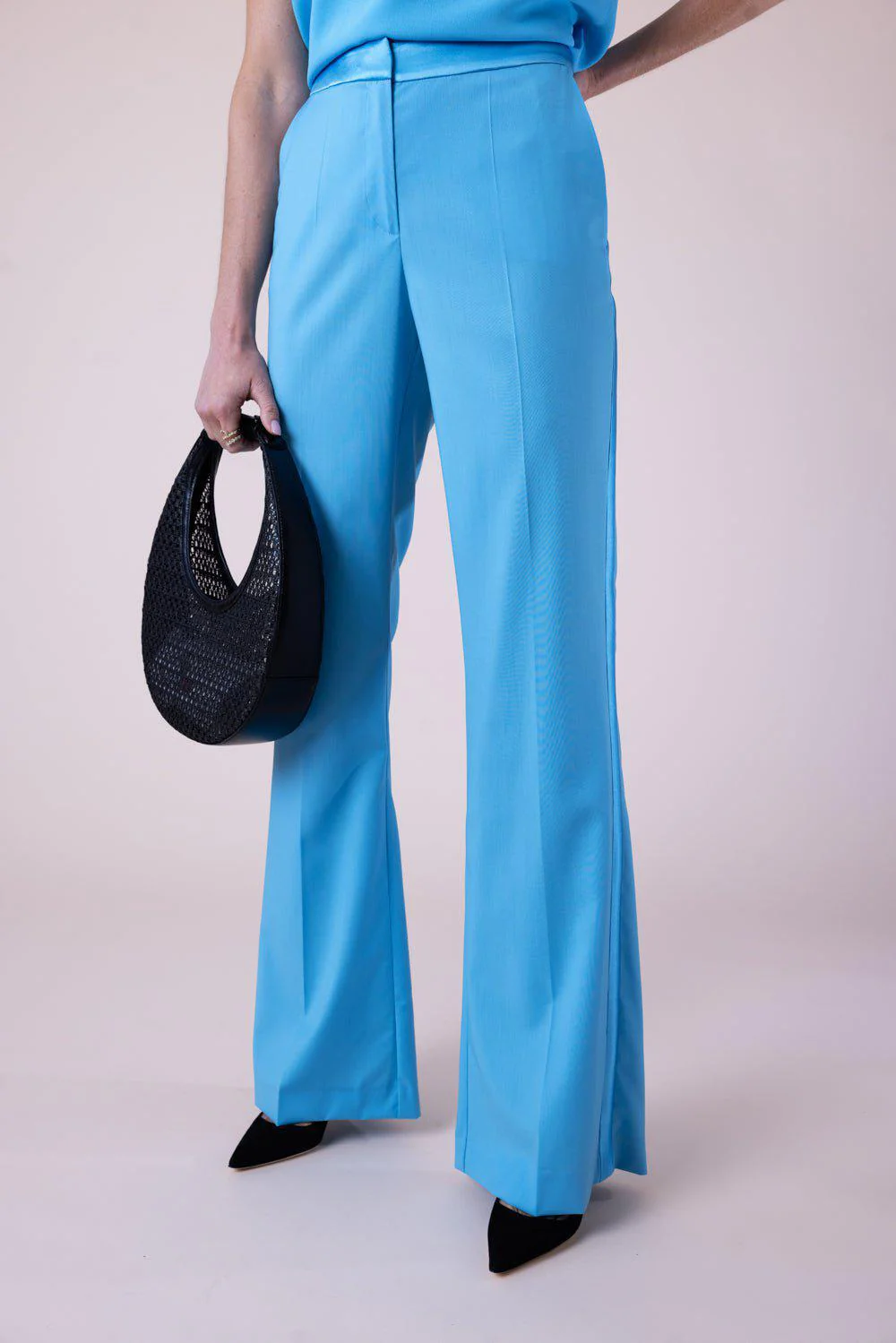 Paula Pant - Image 3