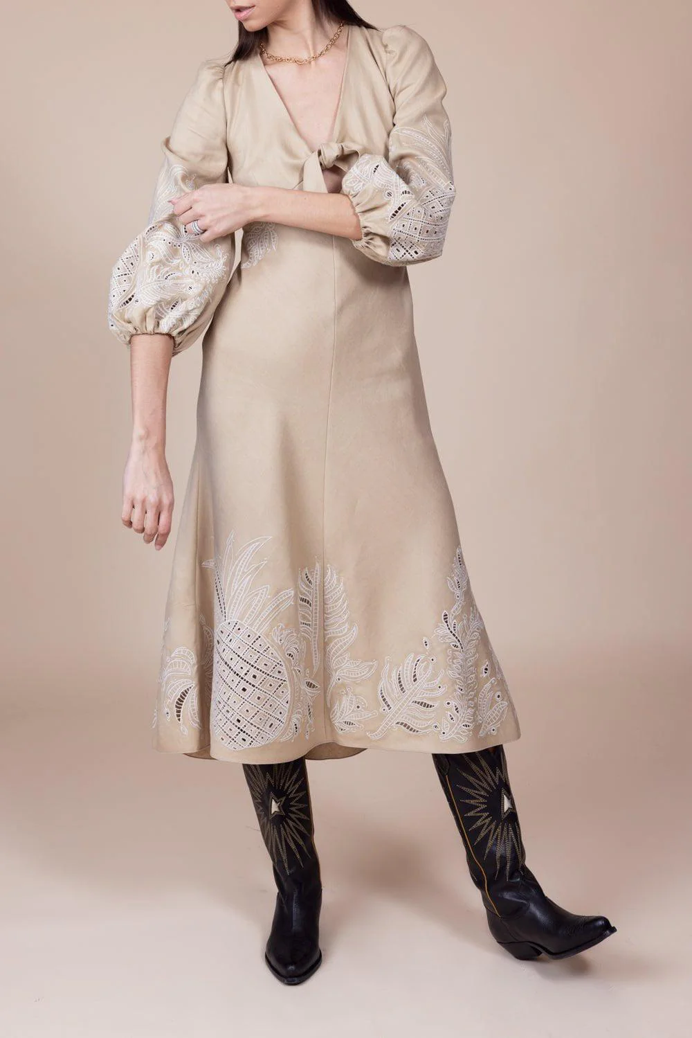 Exquisite Luxury Dress - Image 3