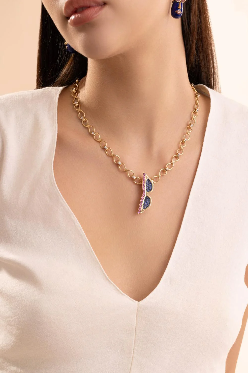 Diamond Interlocking Chain Necklace - Image 2
