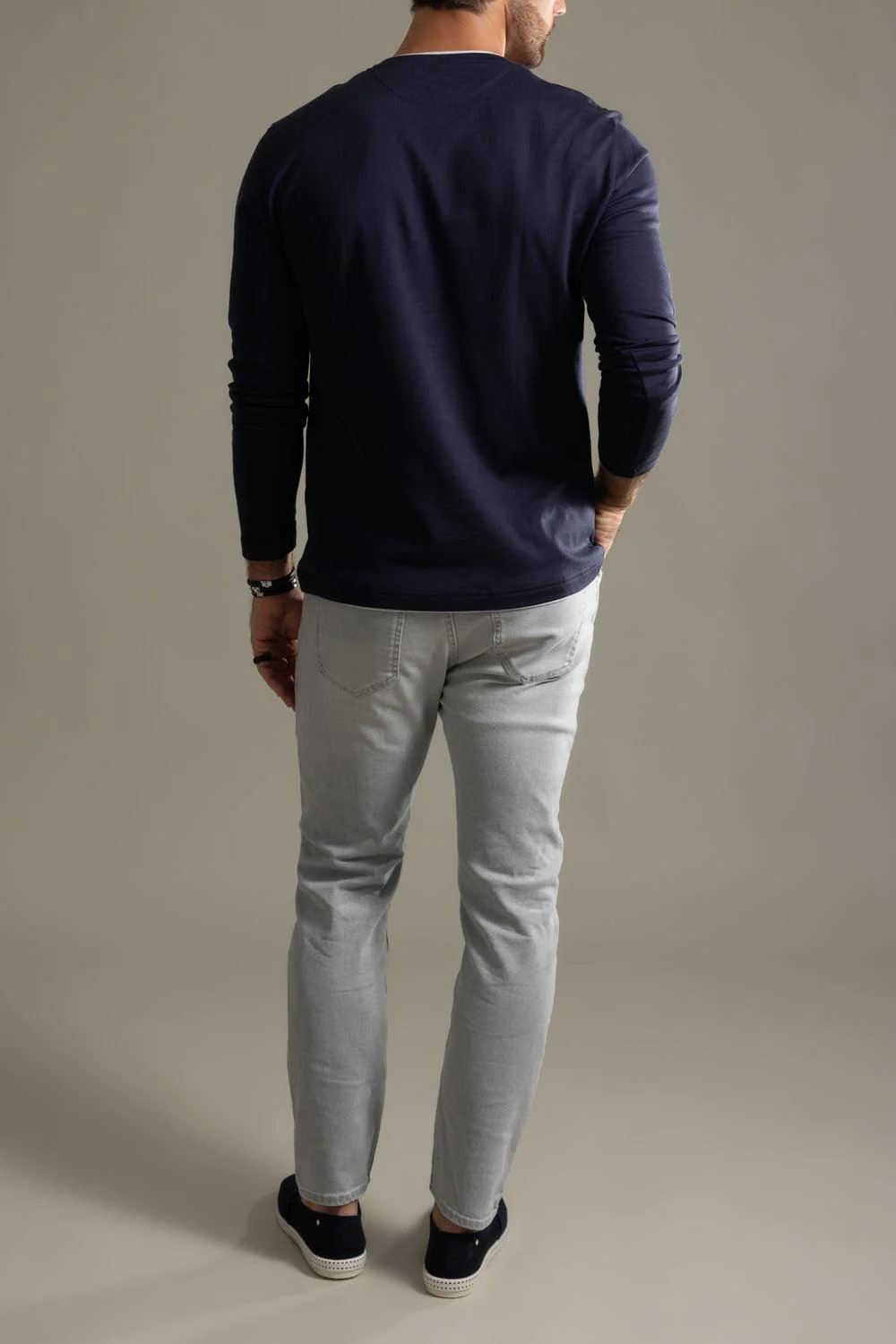 Crewneck Long Sleeve - Blue Light Gray - Image 3