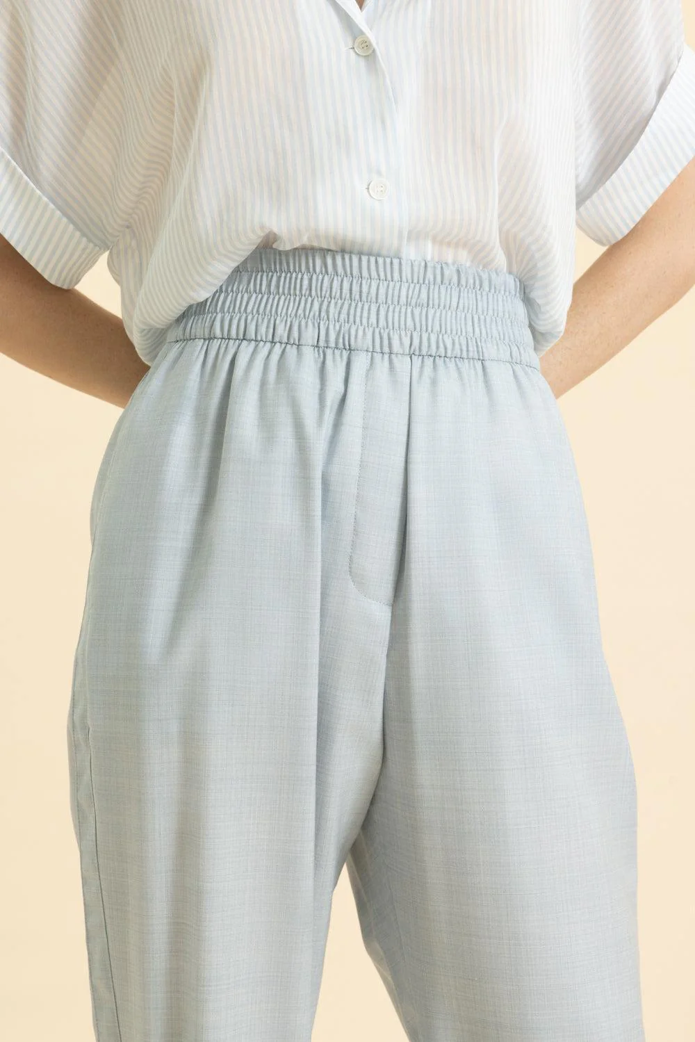 Elastic Waist Crop Trouser - Image 3