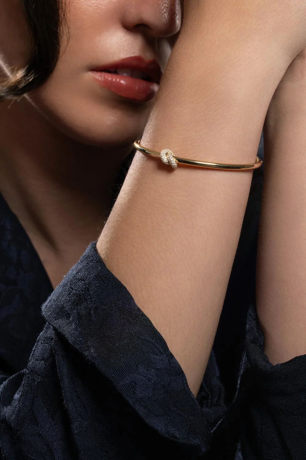 Diamond Large Legacy Knot Bandle Bracelet - Image 2