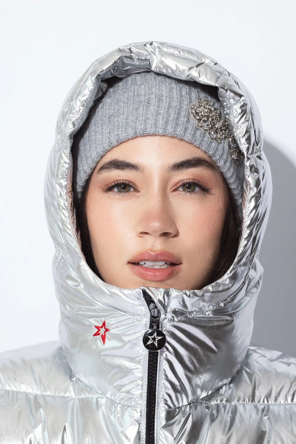 EMBROIDERED KNITTED HAT - GREY - Image 2