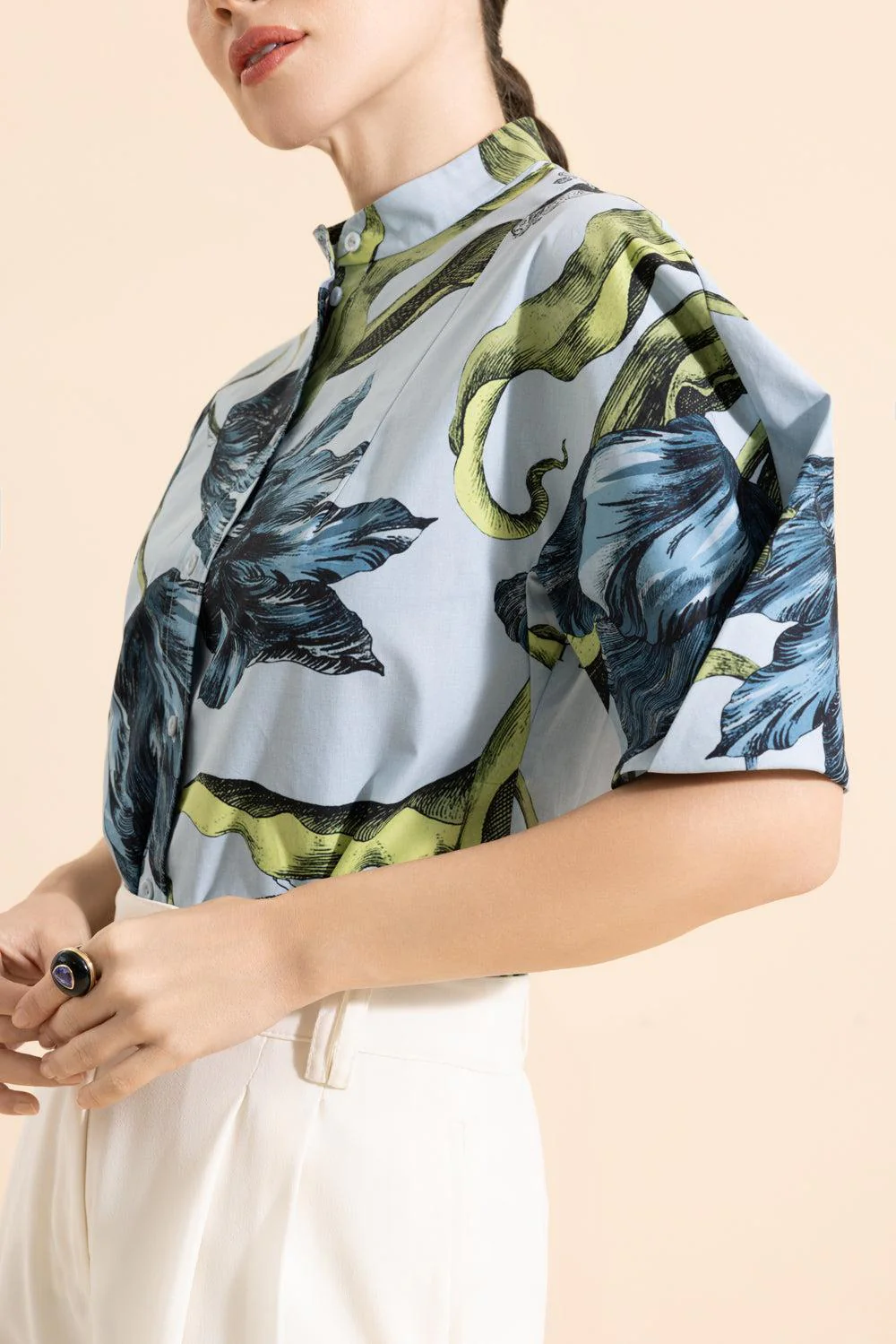 Short Sleeve Shirt - Image 3