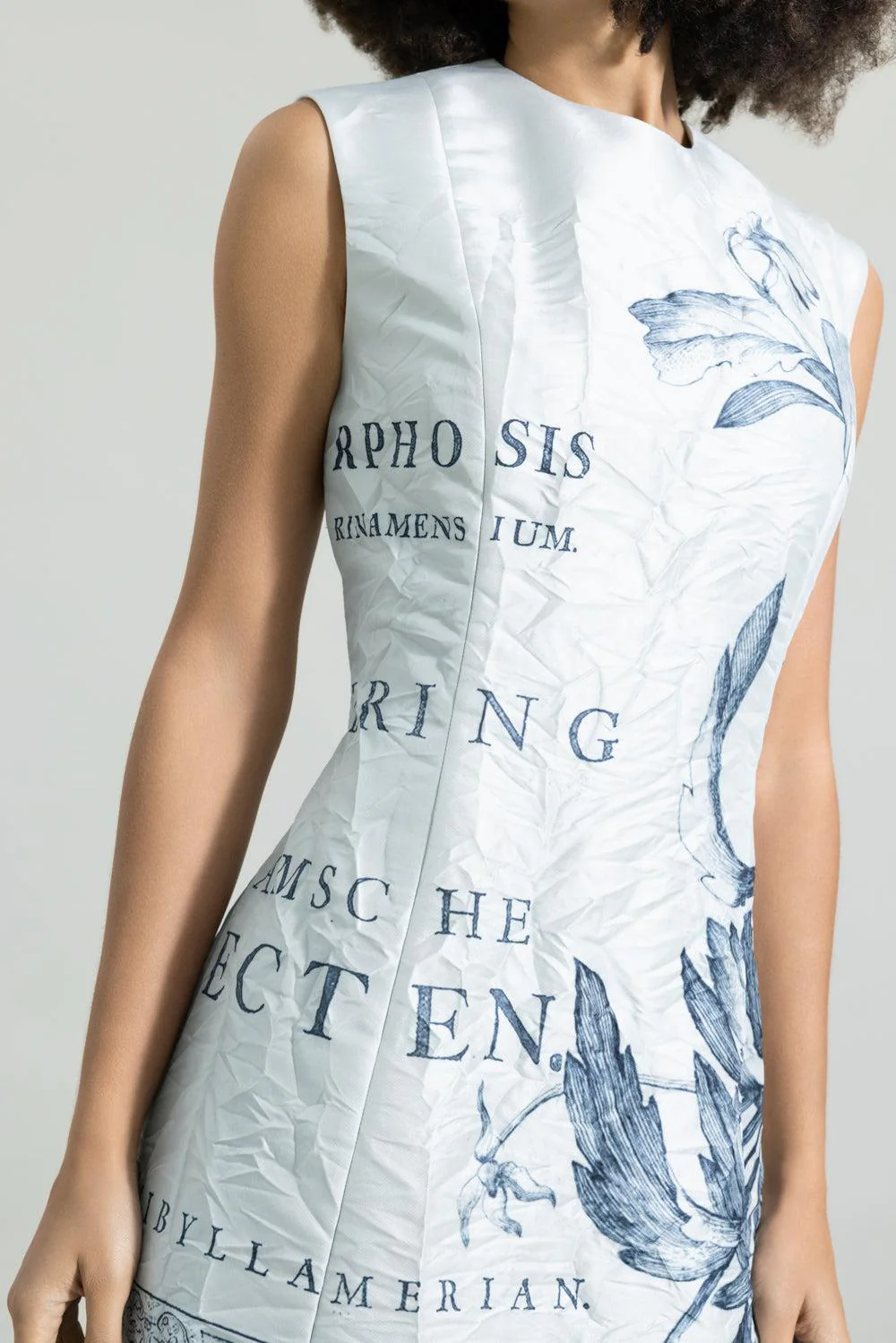 Sleeveless Textured Floral Midi Dress - Image 3