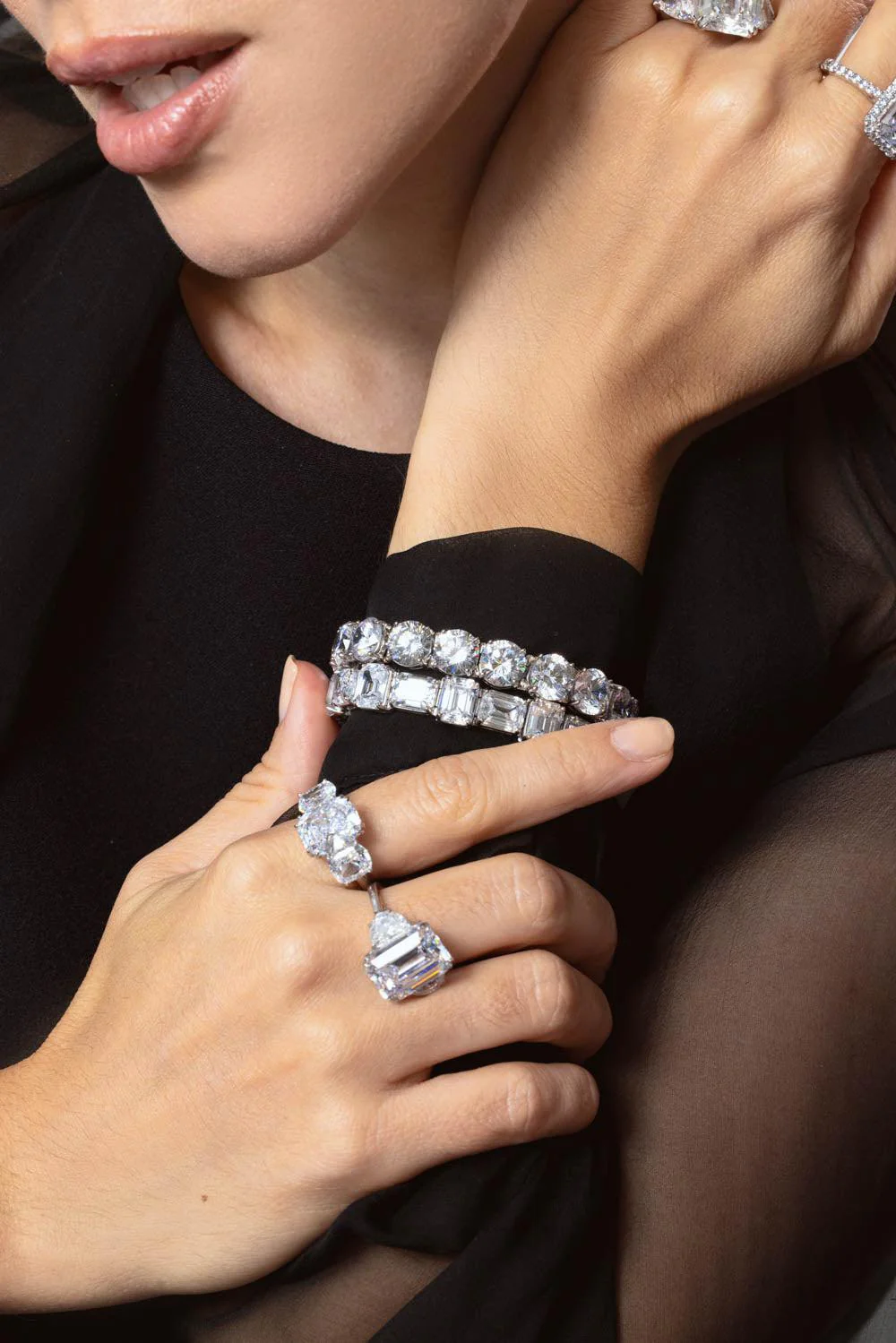 East West Alternating Bracelet - Image 4