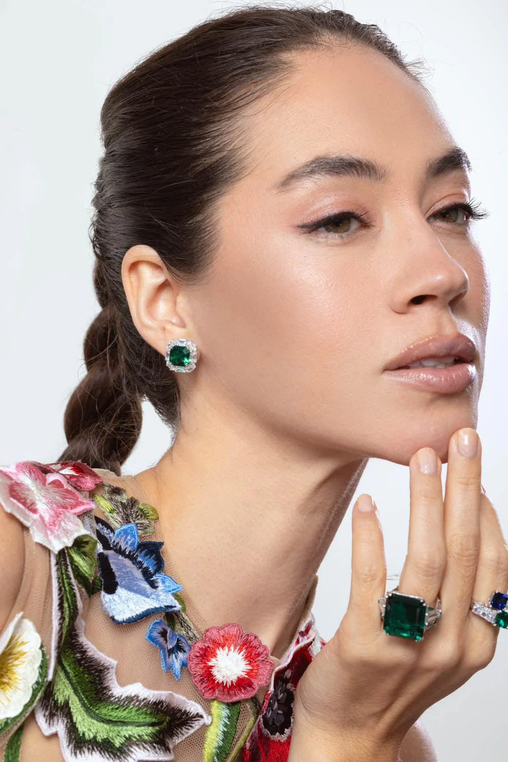 Emerald Square Baguette Earrings - Image 3