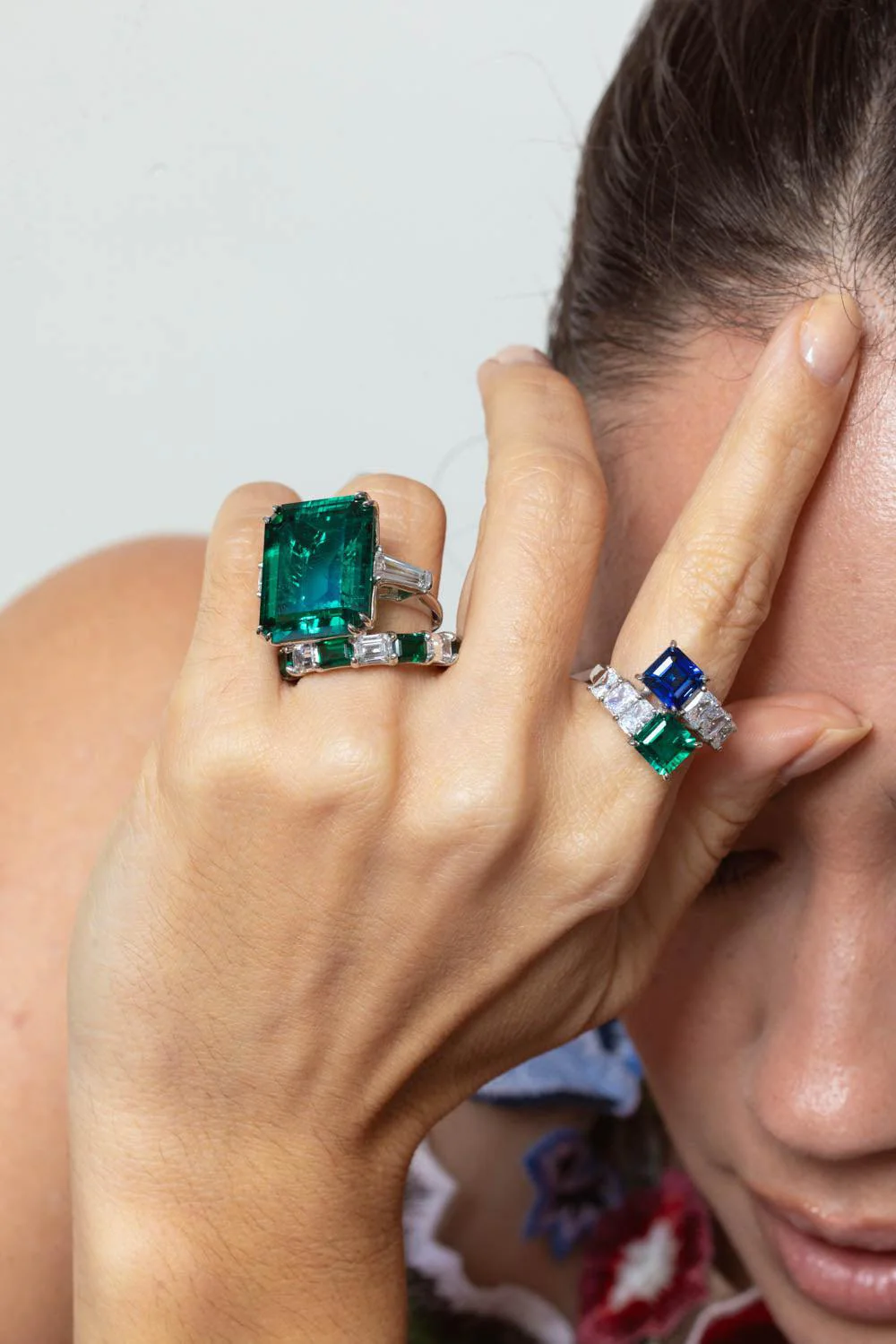 Green Cz Baguette Ring - Image 4