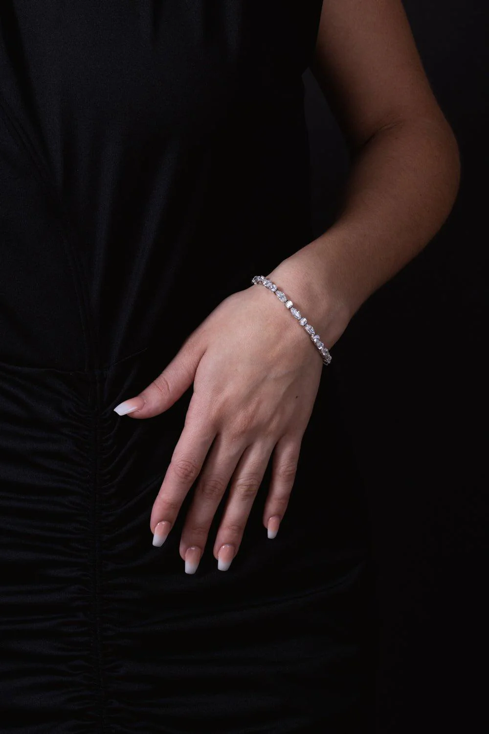 Marquise Round Bracelet - Image 3