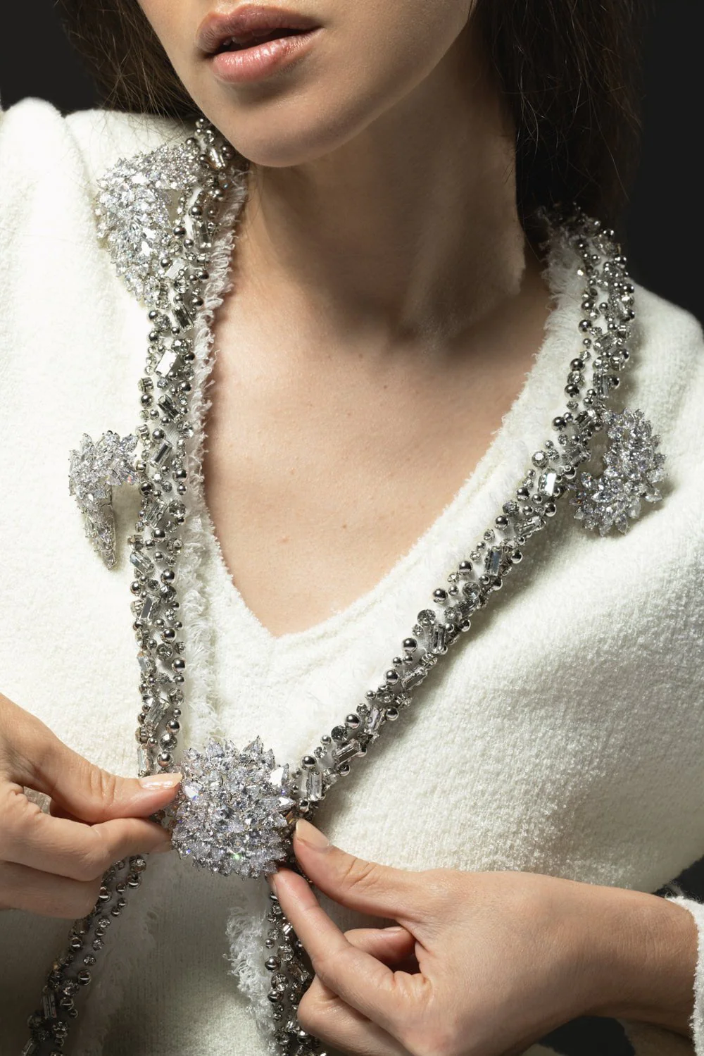Mix Shaped Round Brooch - Image 3