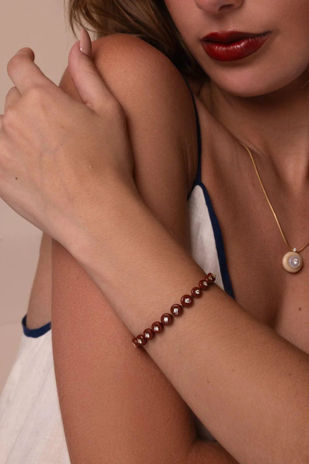 Small Jasper Surrounding Bracelet - Image 4