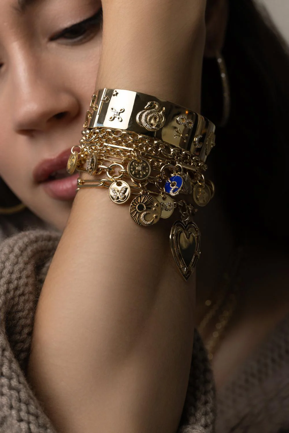 Blue Crescent- Karma Disk Classic Fob Clip Chain Bracelet - Image 4