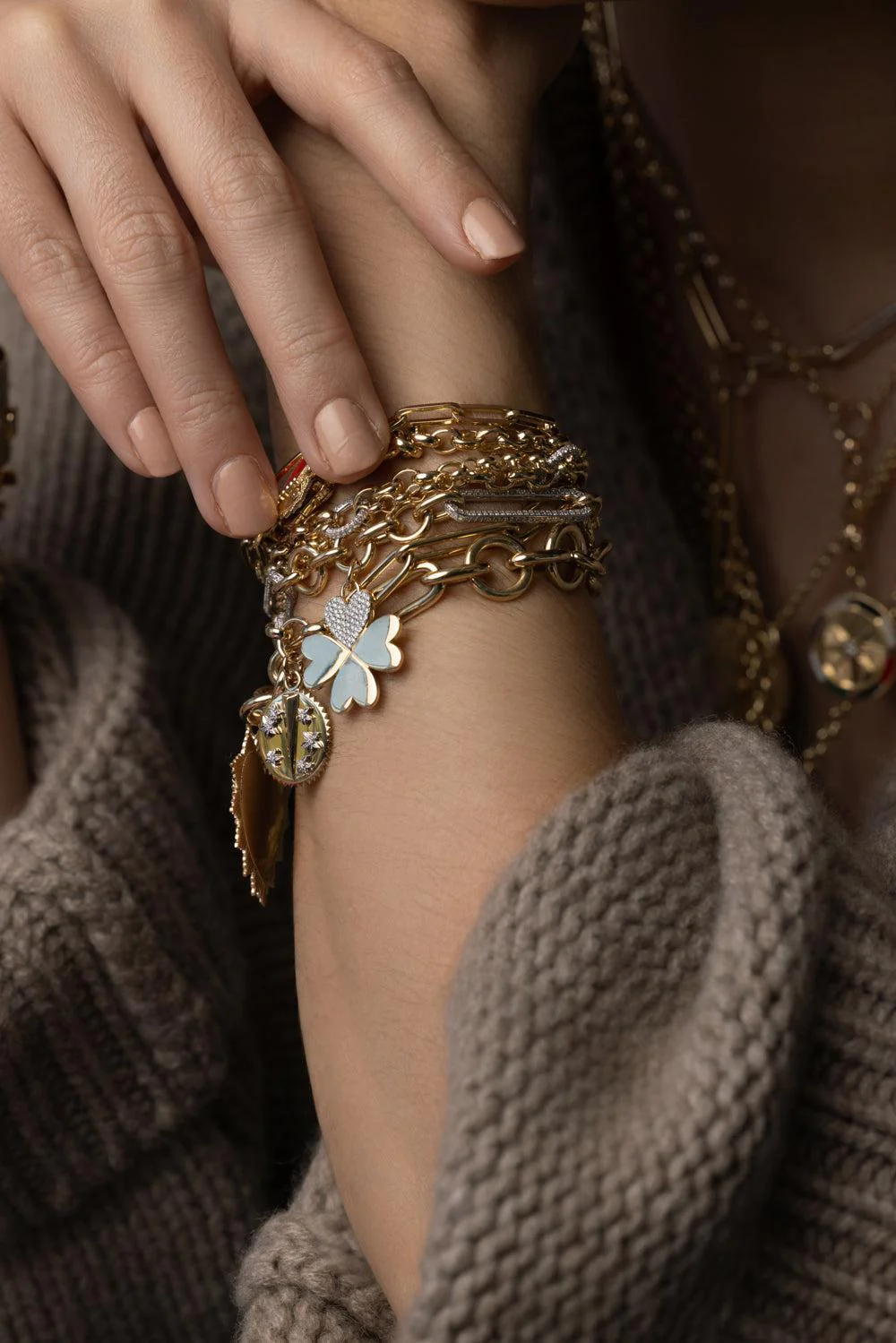 Clover Mixed Diamond Clip Bracelet - Image 4