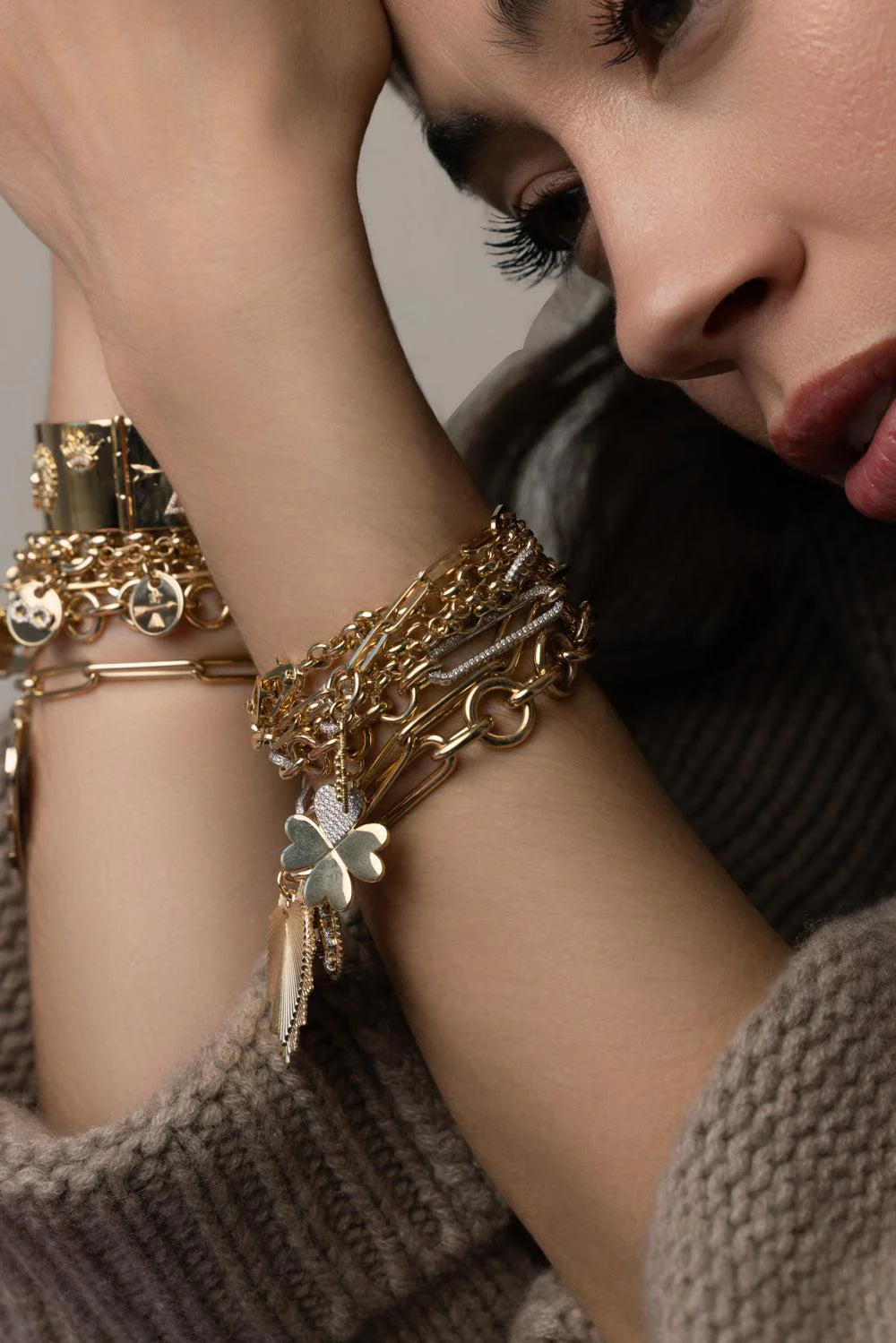 Heavy Mixed Belcher Diamond Bracelet - Image 3