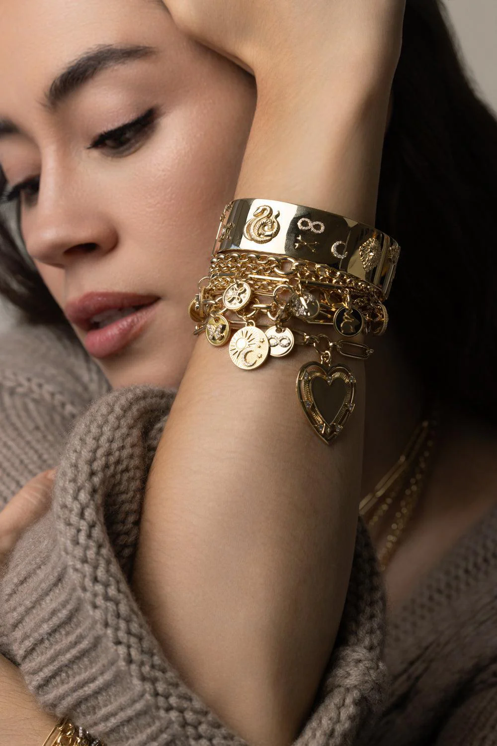 Multi Tenet Story Element Bracelet - Image 2