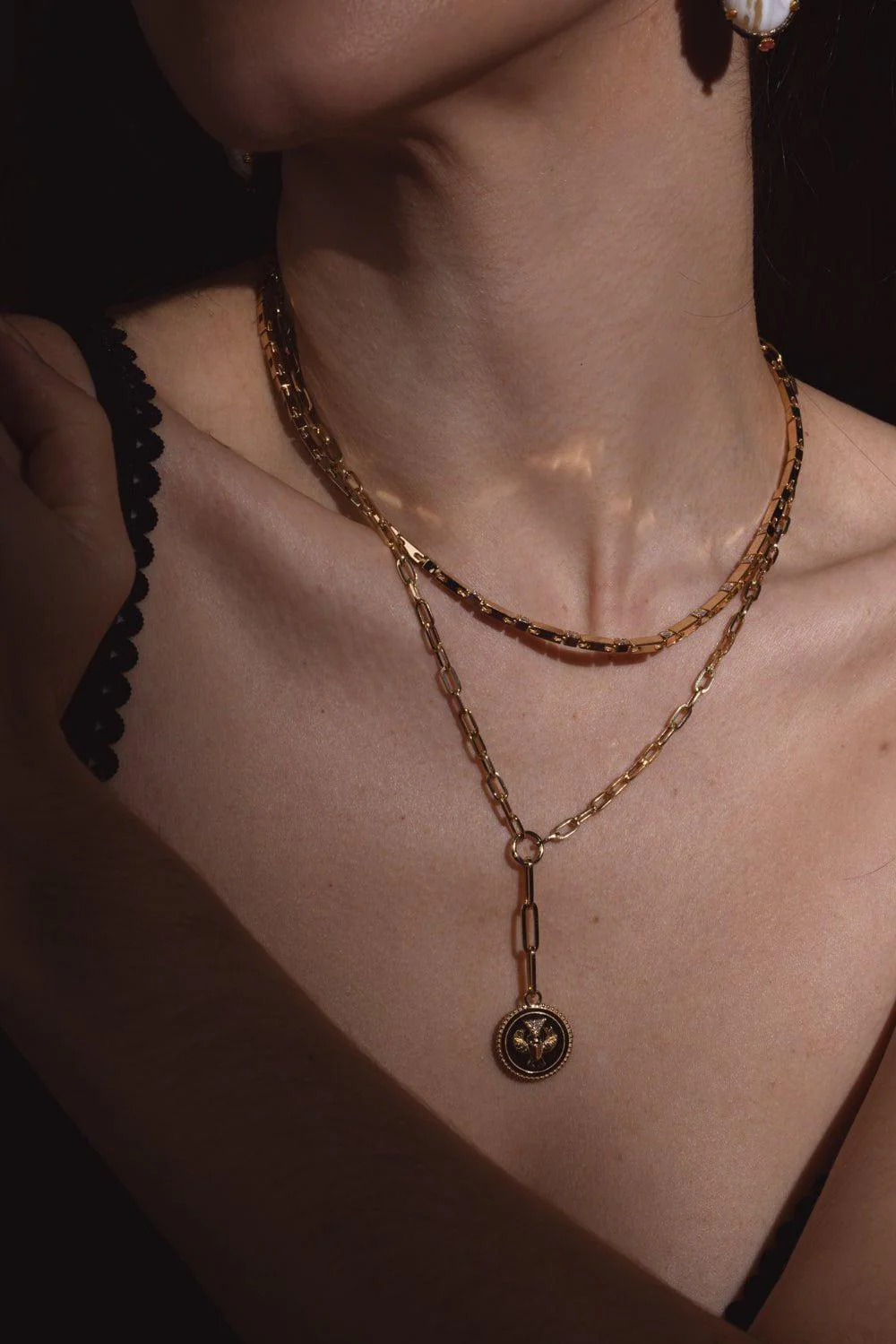 Protection - Refined Clip Extension Chain Necklace - Image 2