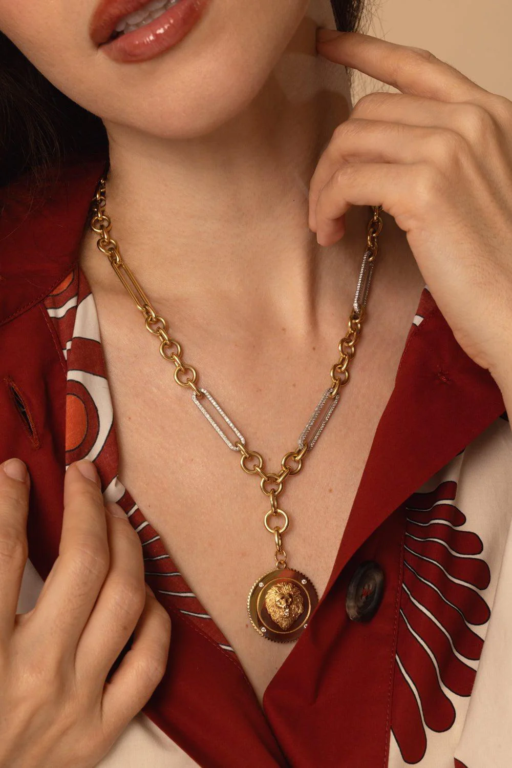 Strength - Large Medallion - Image 3