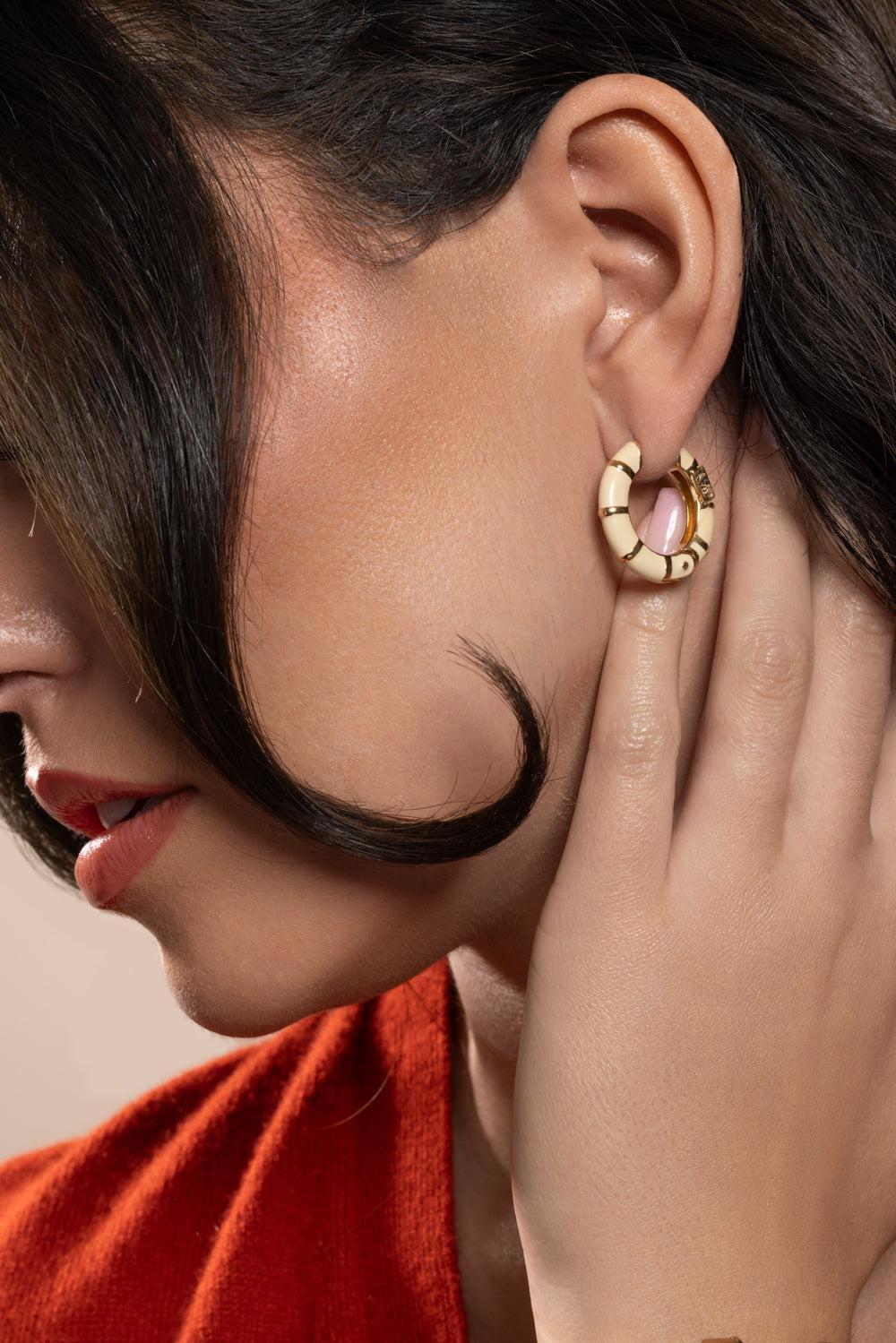 Cream Bambou Hoop Earrings - Image 3