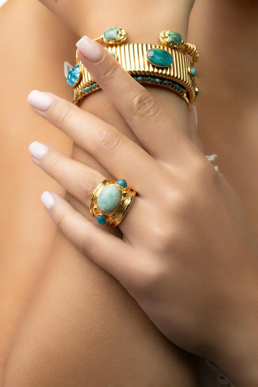 Large Duality Scarmouche Twist Bracelet - Image 2