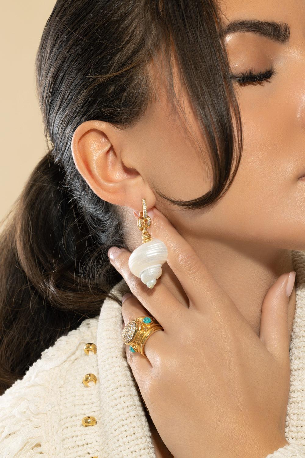 White Pearl Shell Earrings - Image 3