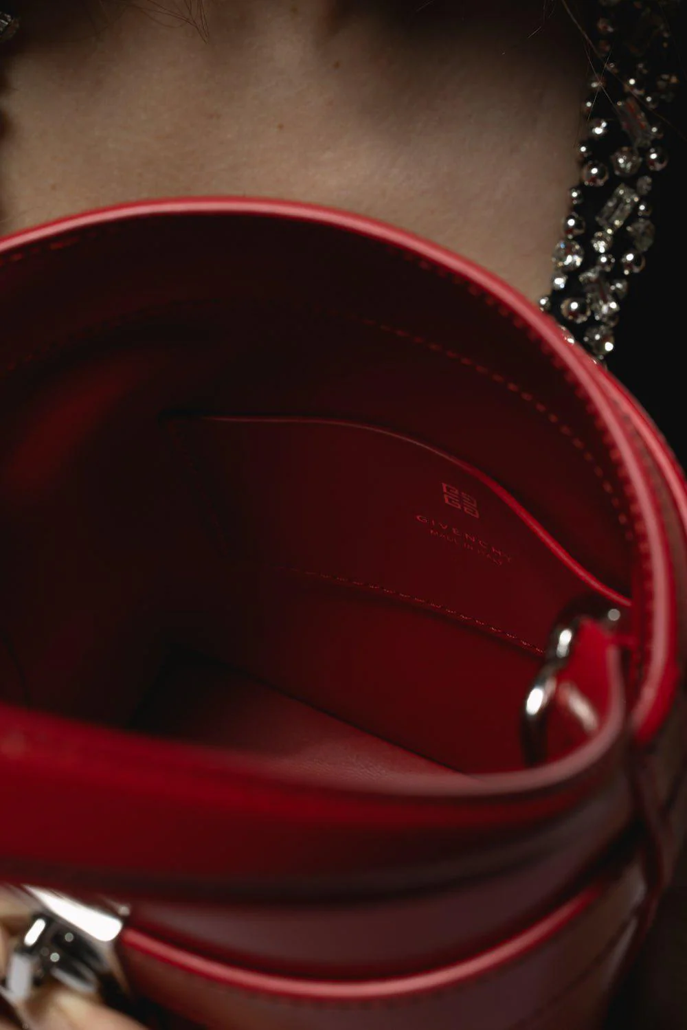 Shark Lock Bucket Bag - Image 3