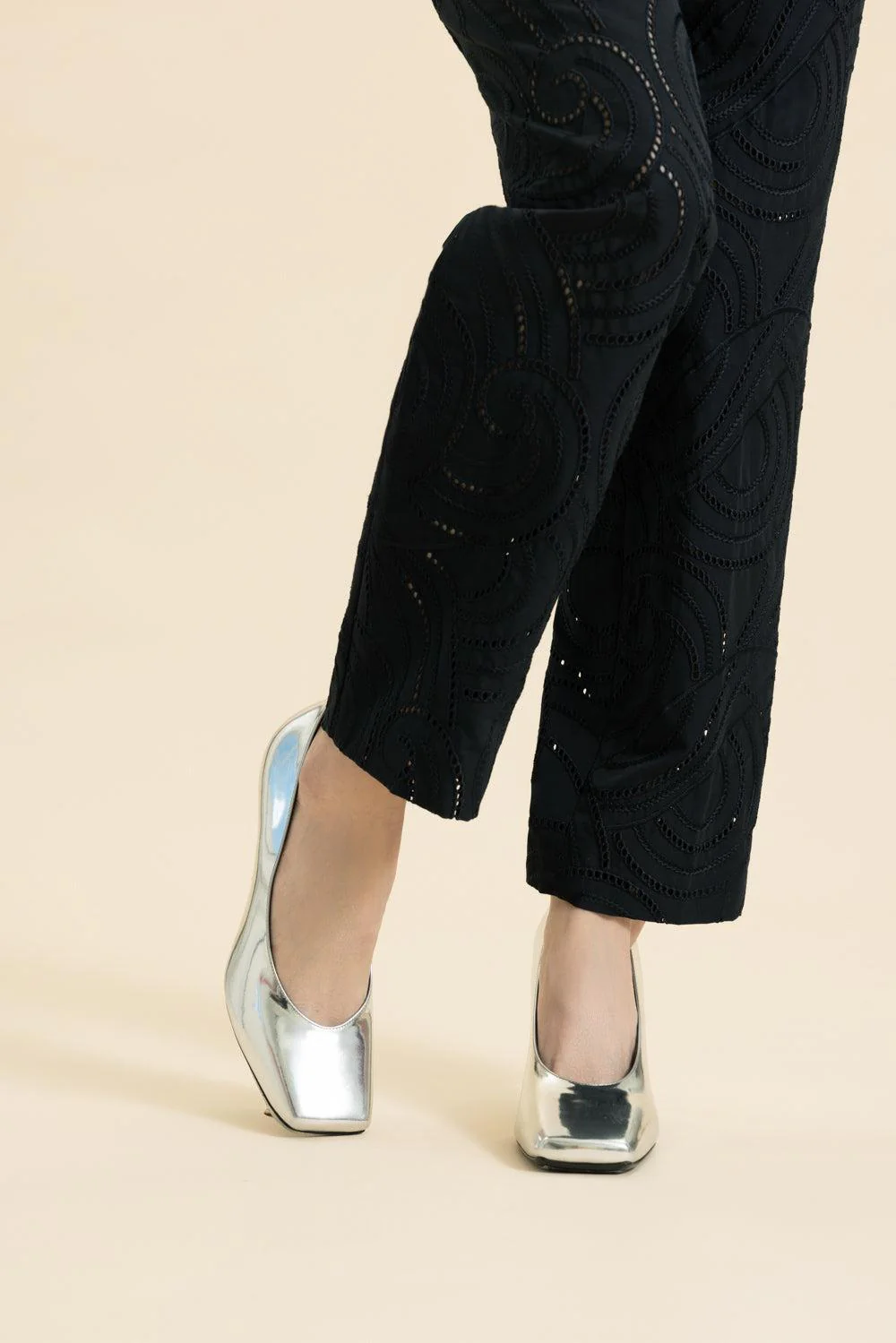 Sliced Square Pump - Image 4