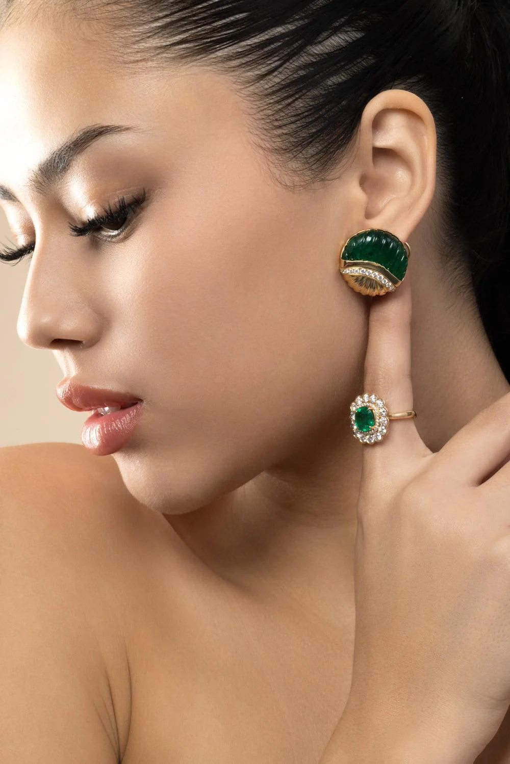 Emerald Diamond Melon Carved G-One Earrings - Image 2