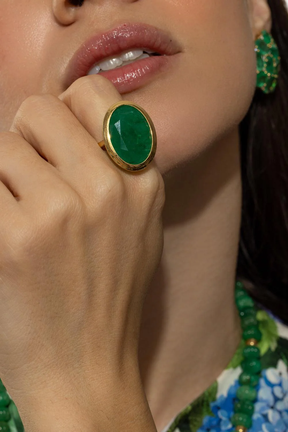 Emerald Oval Cut G-One Ring - Image 4