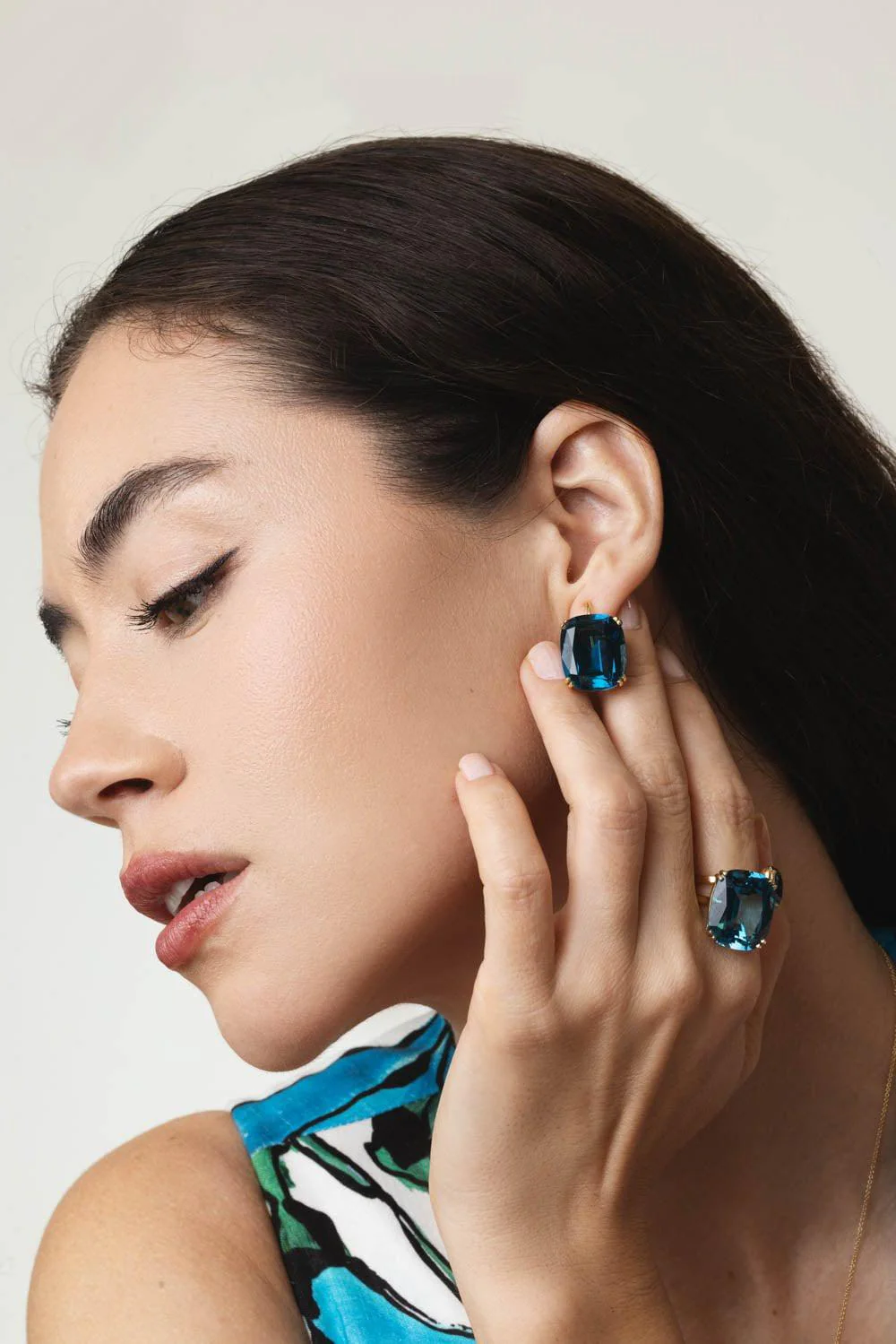 Gossip Blue Topaz Cushion Ring - Image 3