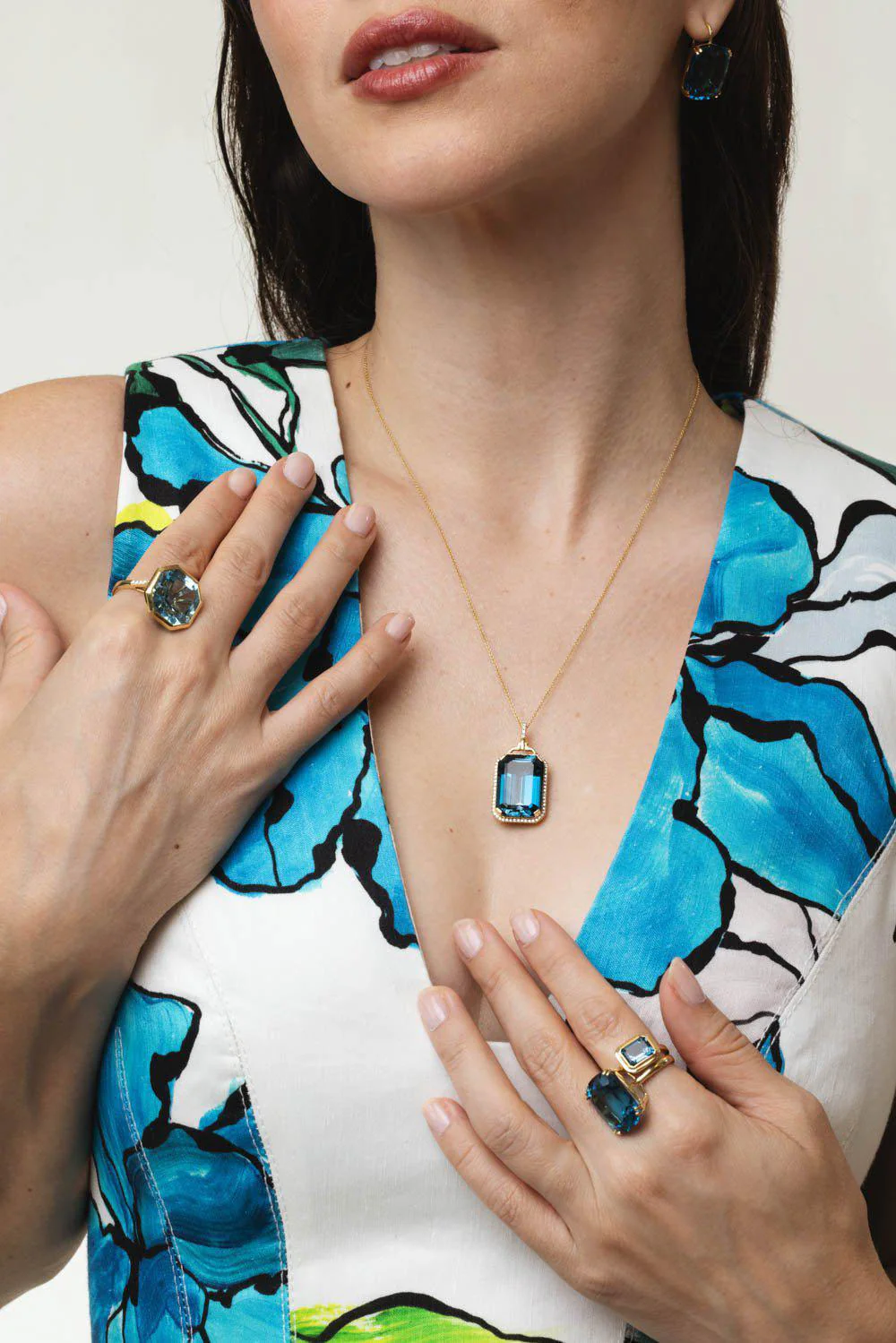 Gossip London Blue Topaz Pendant Necklace - Image 3