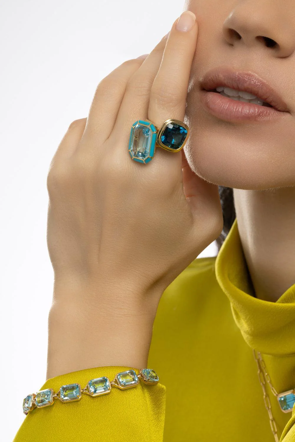 London Blue Topaz Manhattan Ring - Image 2