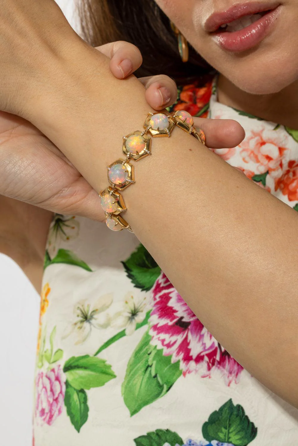 Opal Round Medallion G-One Bracelet - Image 4