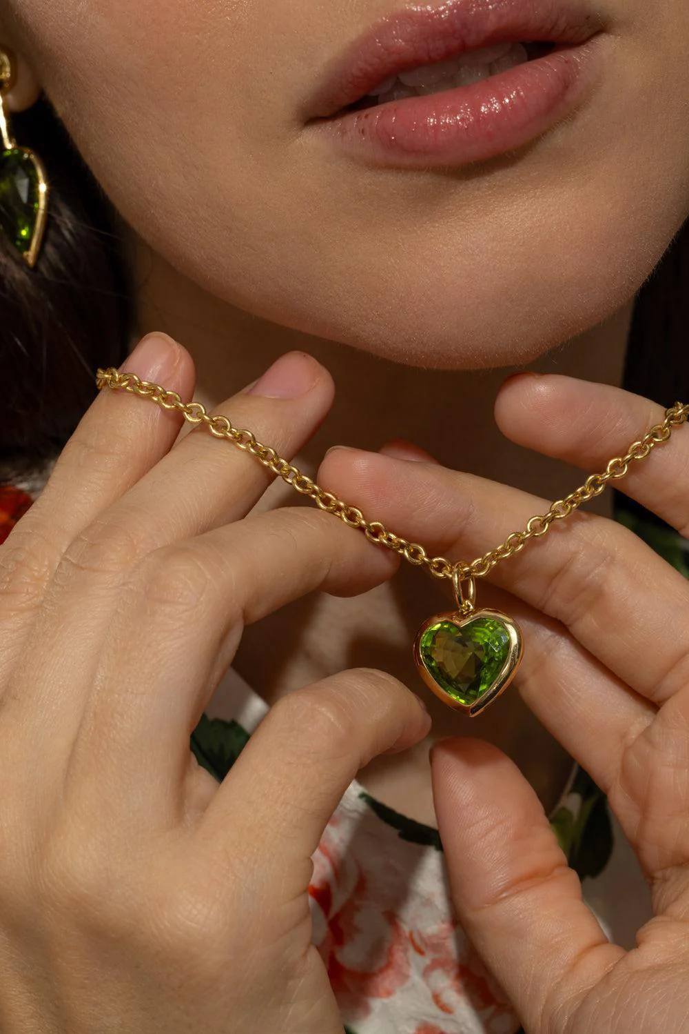 Peridot Heart G-One Necklace - Image 3