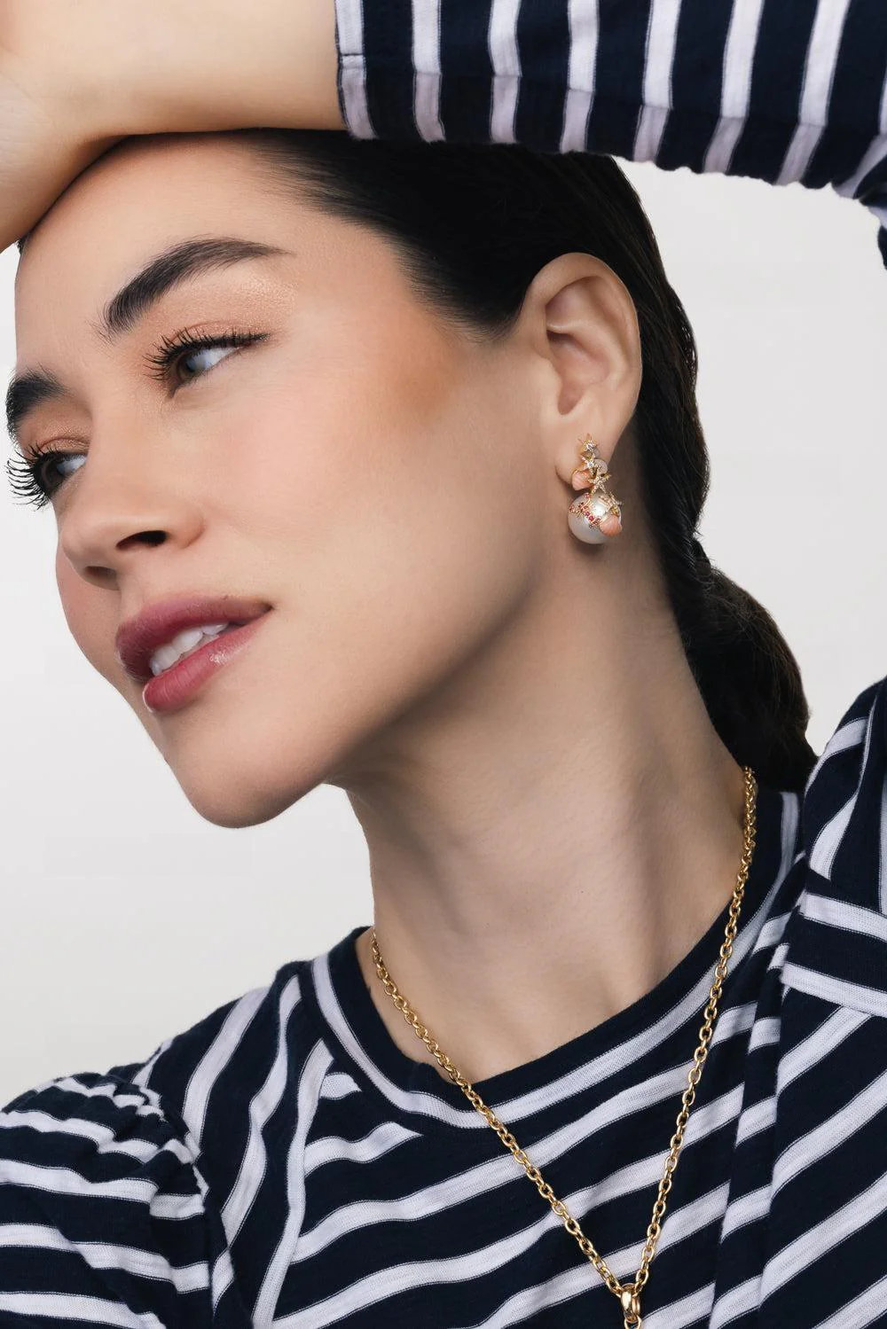 Pearl Drop Earrings - Image 4