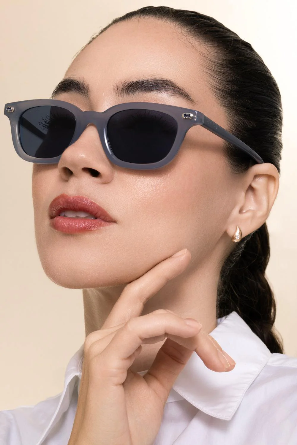 Oval Frame Sunglasses - Image 3