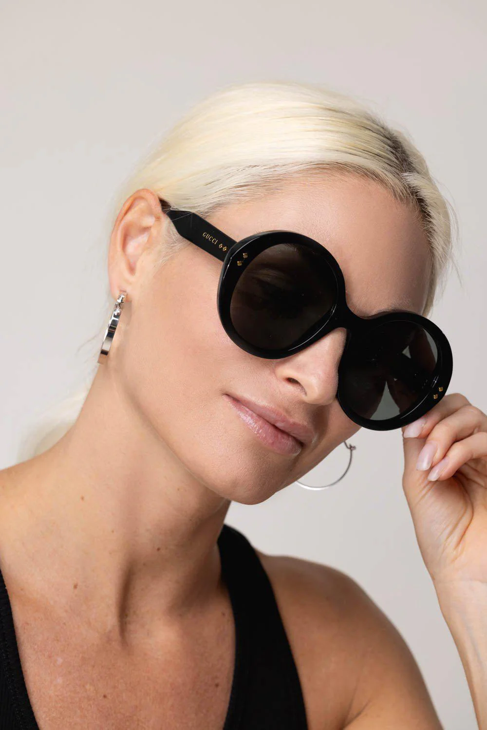 Round Sunglasses - Image 2