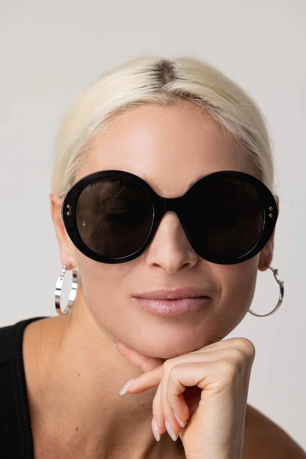 Round Sunglasses - Image 4