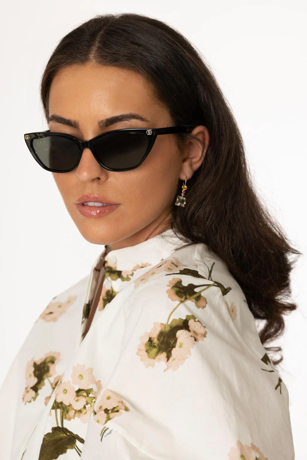 Slim Cat Eye Sunglasses - Image 4