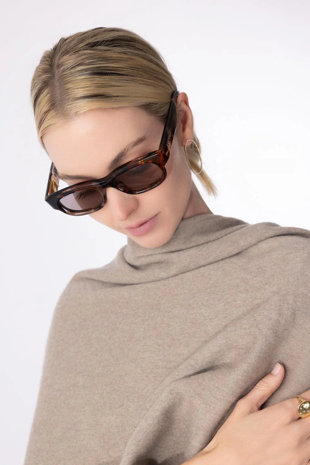 Transparent Rectangle Sunglasses - Image 2