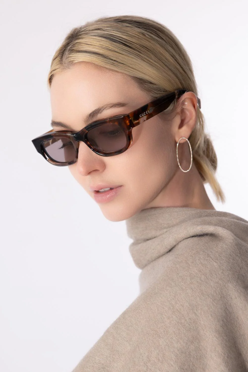 Transparent Rectangle Sunglasses - Image 3