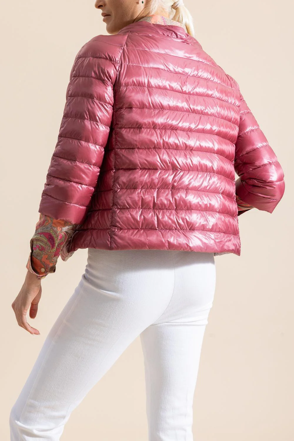 Three Quarter Ultralight Sleeve Reversible Jacket - Light Pink Raspberry - Image 4