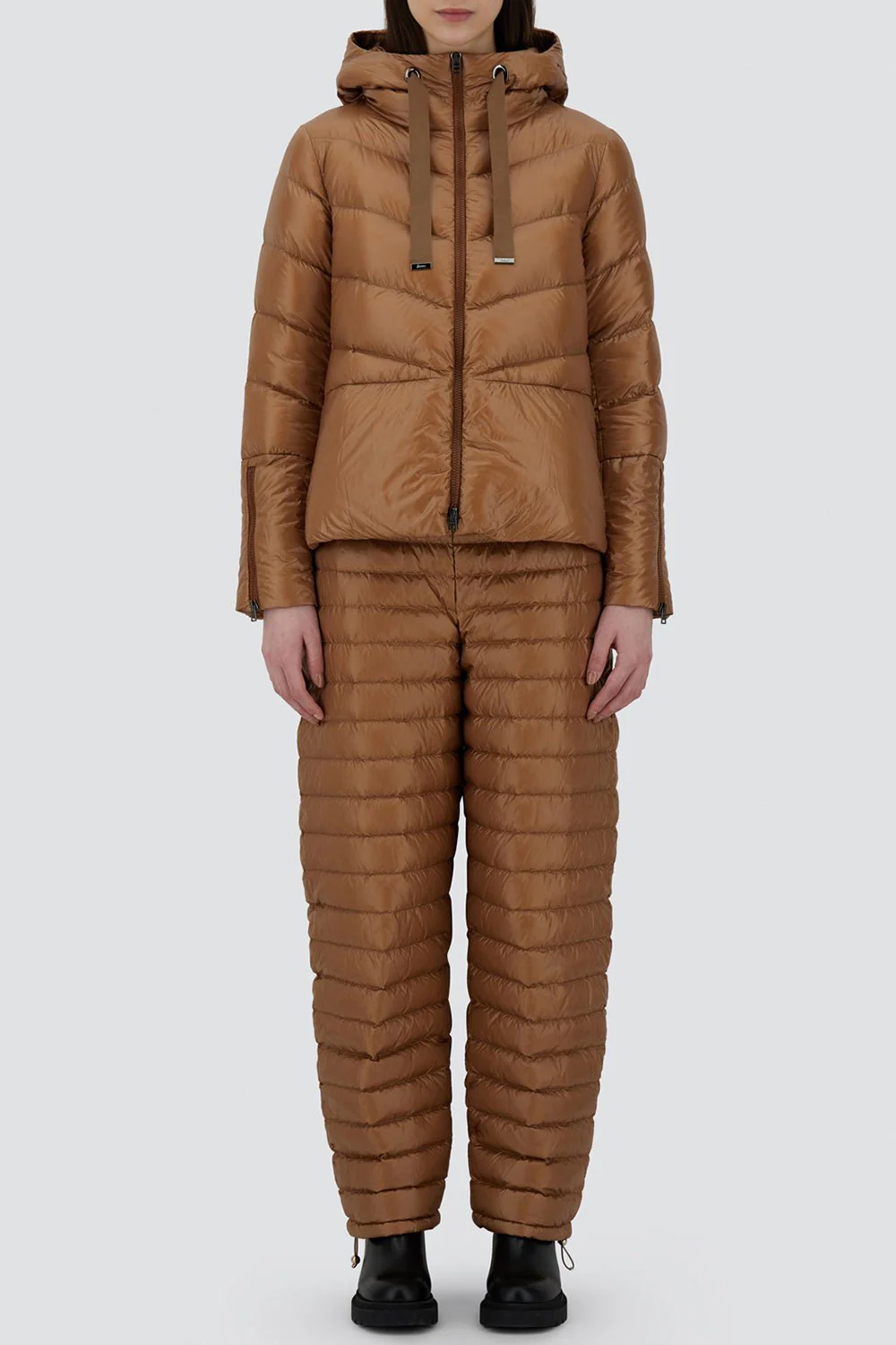 Ultralight Cape Jacket - Image 2