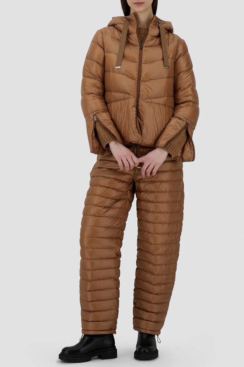 Ultralight Cape Jacket - Image 3