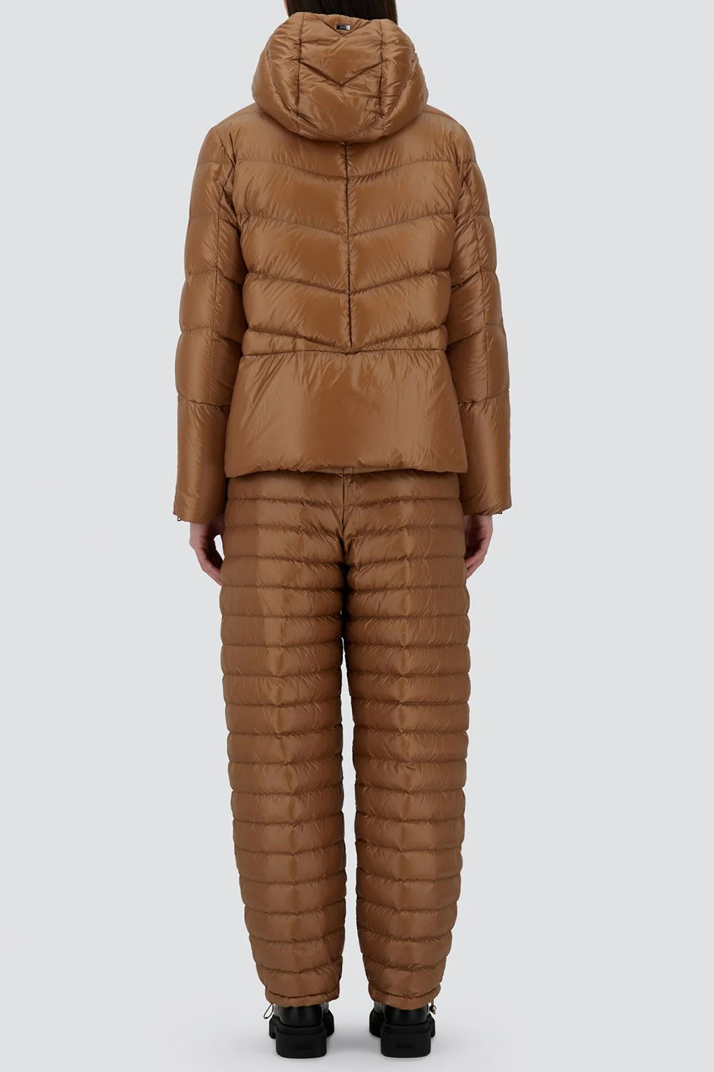 Ultralight Cape Jacket - Image 6