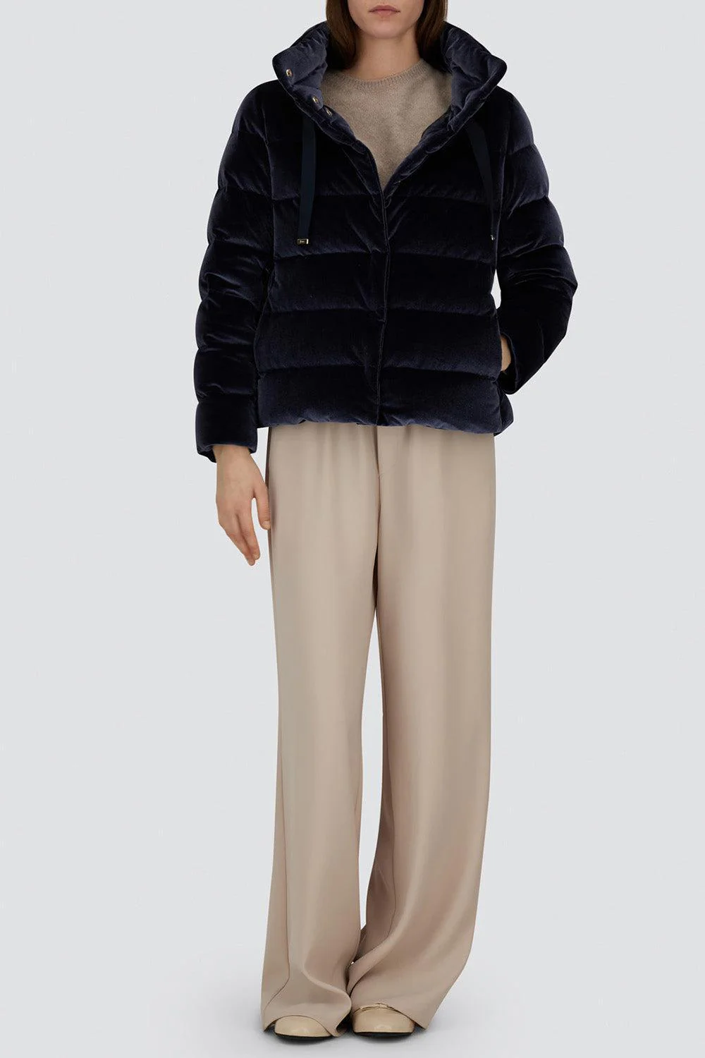 Velvet Quilted Short Jacket - Image 3