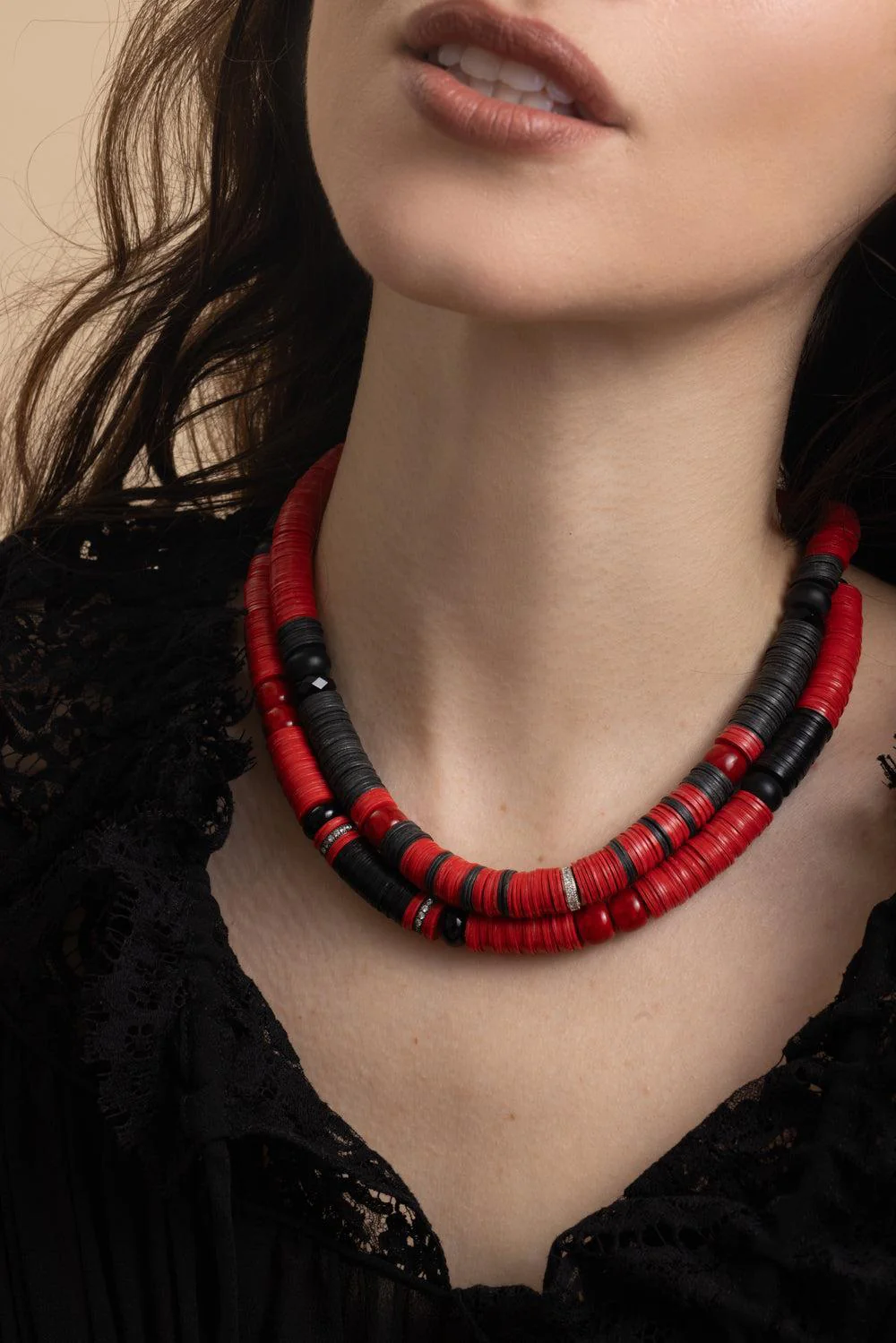 Jaipur Red Black Lati Necklace - Image 2