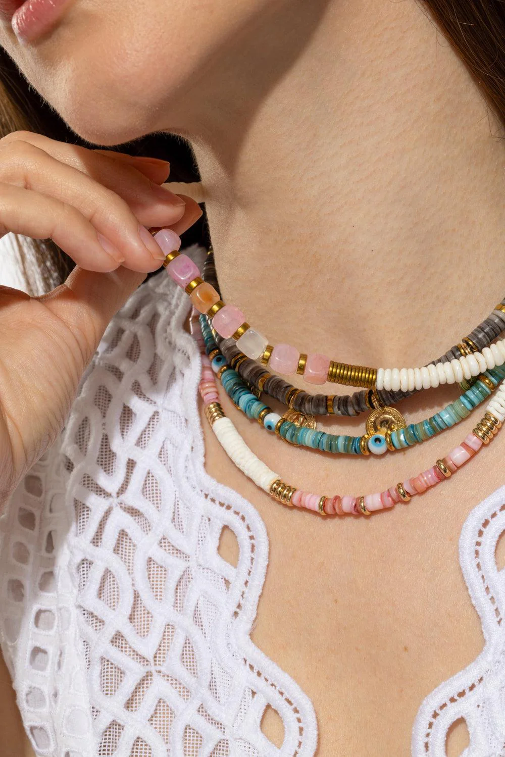 Mar White Shell Agate Hematite Necklace - Image 3