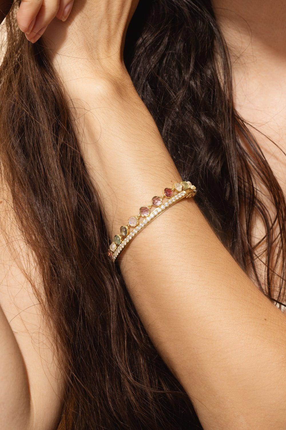 Small Classic Prehnite Moonstone Link Mixed Bracelet - Image 2