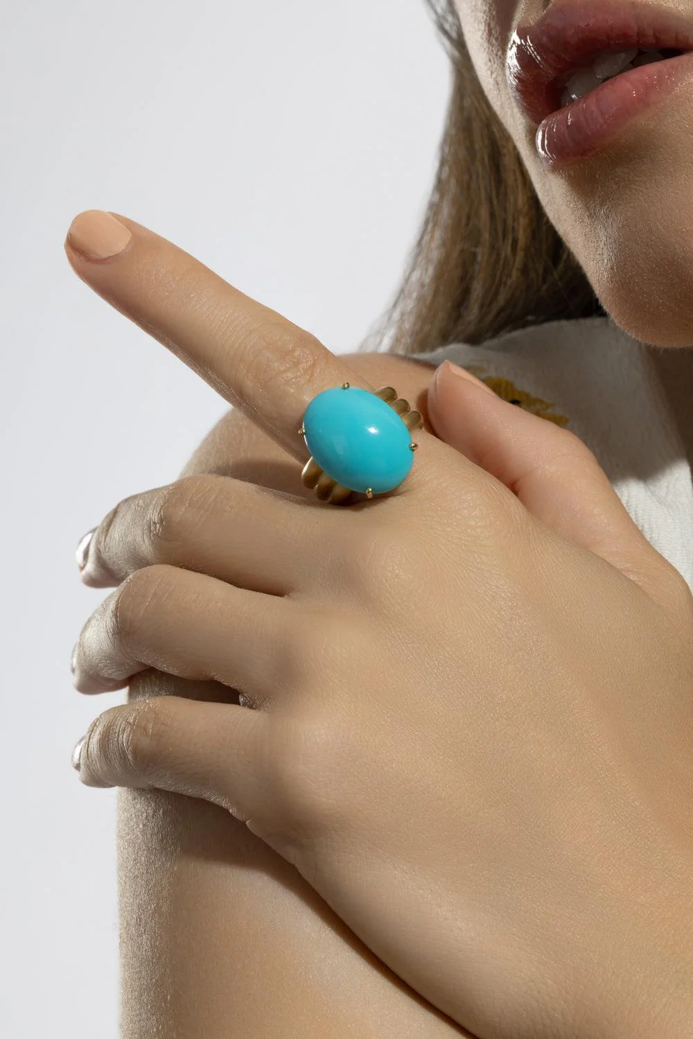 Turquoise Cabochon Heroic Ring - Image 3