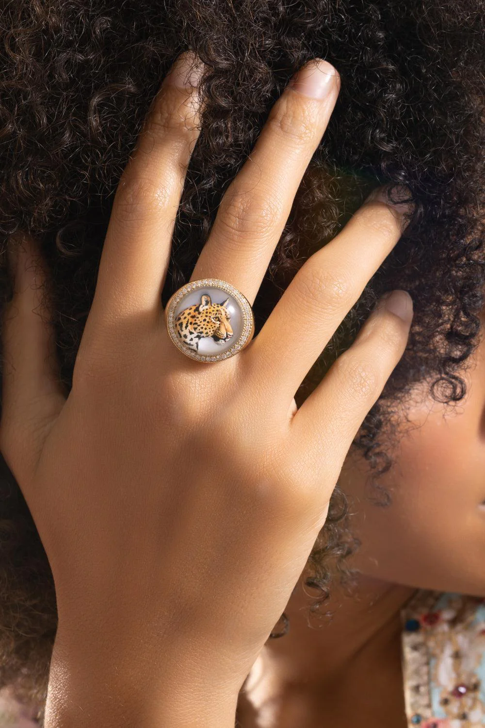 Pearl Diamond Leopard Signet Ring - Image 2